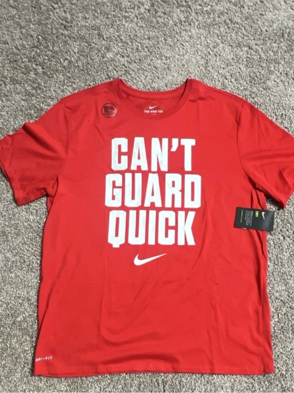 Nike Red Graphic 'Can't Guard Quick' Men's Short Sleeve Tee